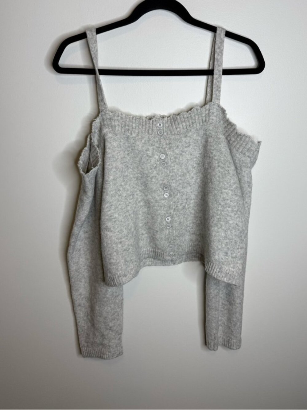 OAK + FORT Light Gray Off-Shoulder Knit Tank with Sleeves size small